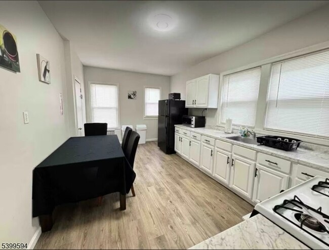 Foto del edificio - 854 S 15th St