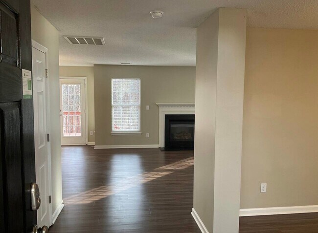 Foto del edificio - 111 Austin Run Ct