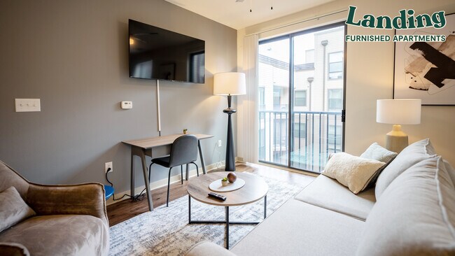 Building Photo - 2000 2nd Ave S