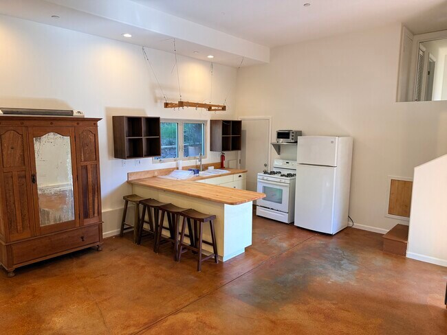 Cocina - 949 Crater Oak Dr