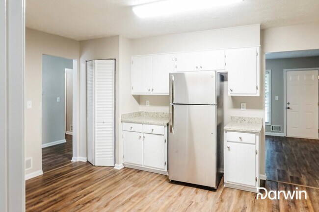 Building Photo - 5296 Winslow Crossing N