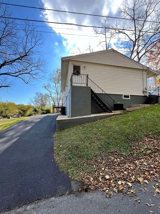 Foto del edificio - 125 Peyton St