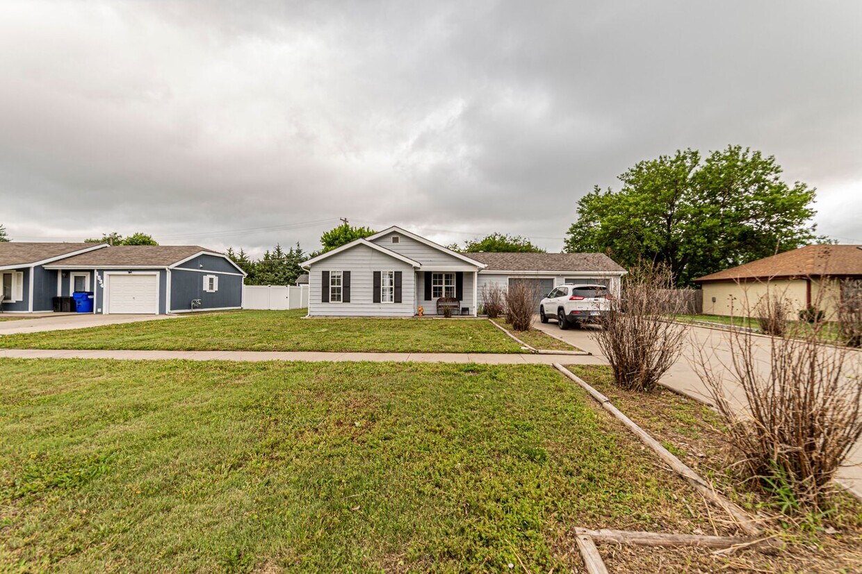 Foto principal - Single Family Home