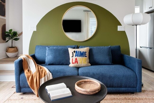 Foto del edificio - 542 Boulevard Pl NE