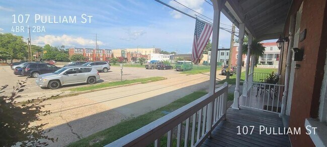 Building Photo - 4BD: Walk to VCU - Next to Abner Park!