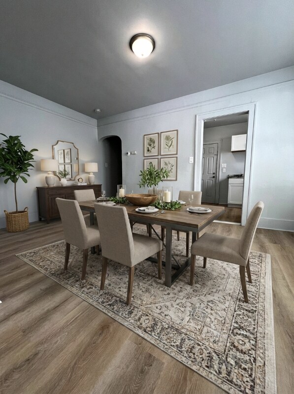 Foto del edificio - 138 E Henry St