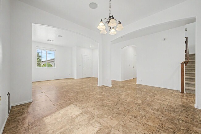 Foto del edificio - 4947 E Odessa Dr