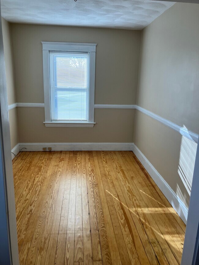 Building Photo - 23 West St