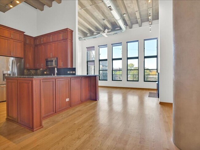 Foto del edificio - 1623 W Melrose St