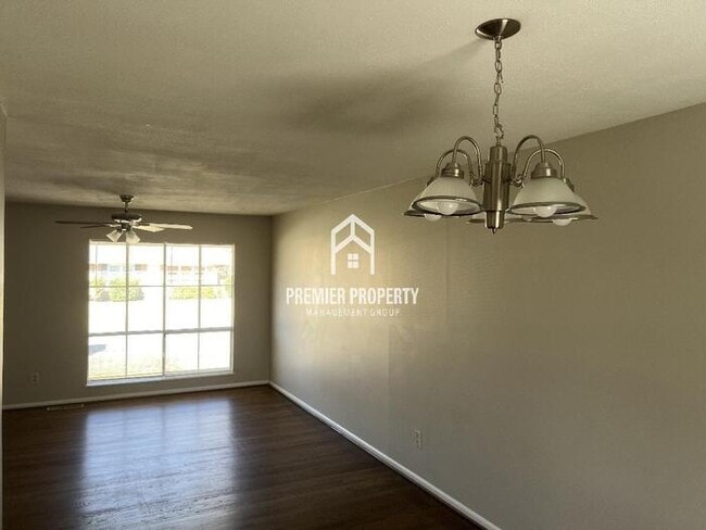 Building Photo - 7809 Charlotte Dr SW