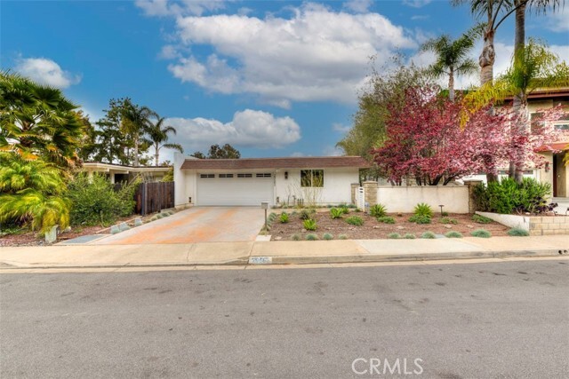 Foto principal - 29582 Colebrook Dr