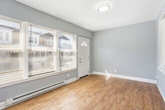 Building Photo - 5211 Litchfield St