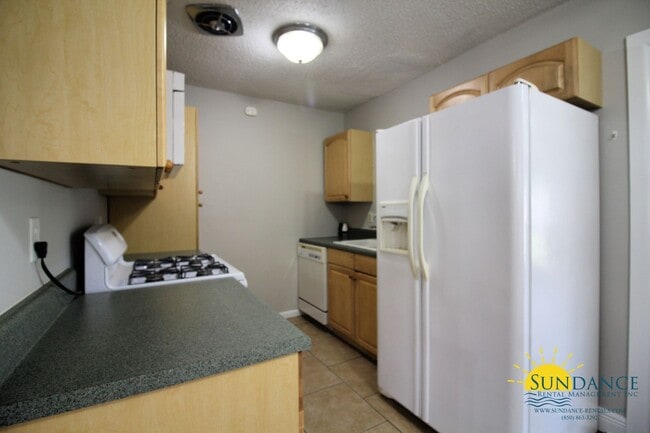 Building Photo - Renovated 3 Bedroom Home in Fort Walton Beach