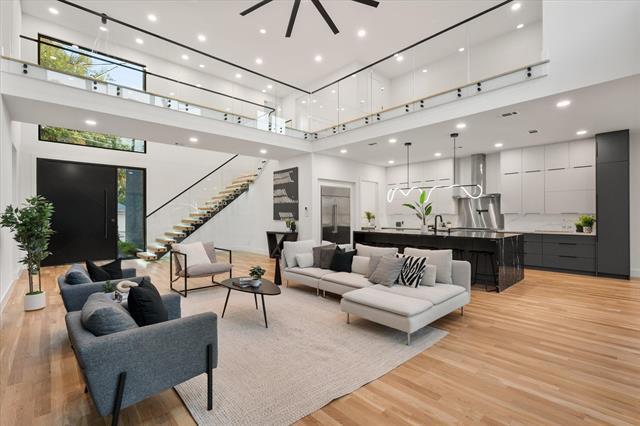 Foto del edificio - 3739 Rockdale Dr