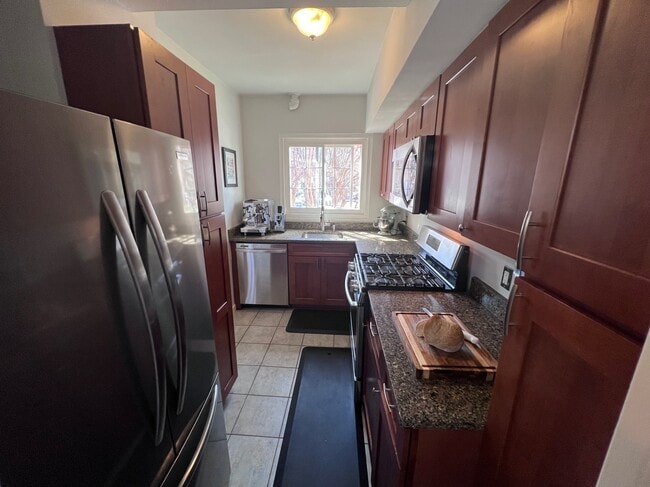 Building Photo - 1609 Ripon Pl