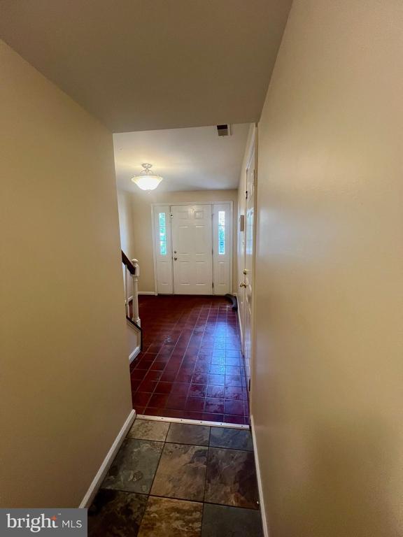 Foto principal - 8008 Broken Reed Ct