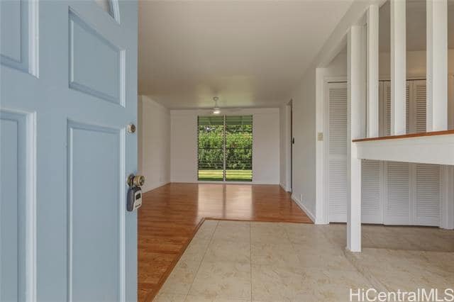 Building Photo - 58 'Aikahi Loop