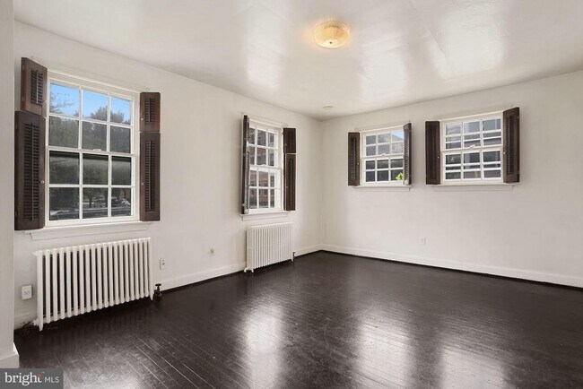 Foto del edificio - 1300 N Hudson St