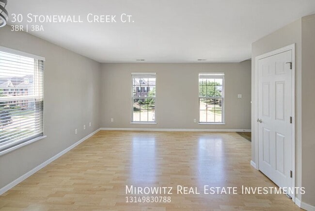 Building Photo - 30 Stonewall Creek Ct