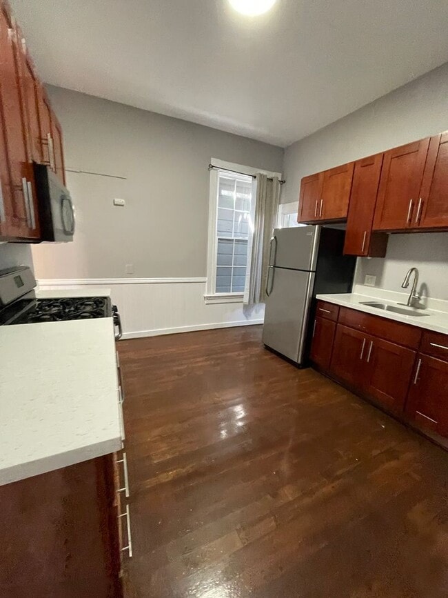 Photo - 1070 54th St Apartment