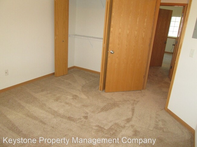 Building Photo - 2 br, 2 bath House - 870 W Cherry St #2