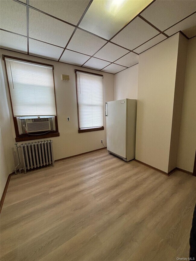 Building Photo - 55-12 Van Cleef St