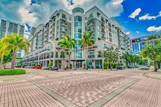 Building Photo - 600 S Dixie Hwy