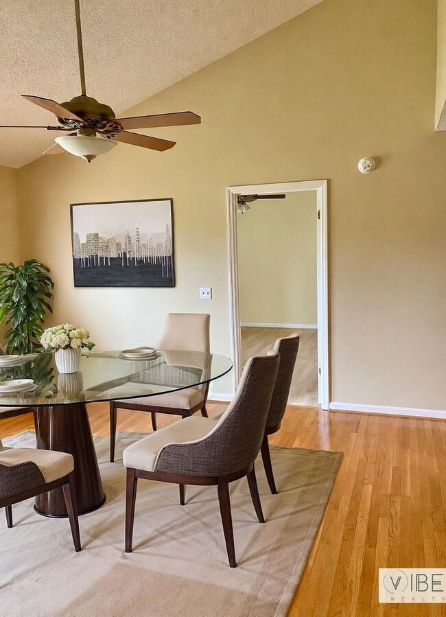 Building Photo - 3 Bed 2 Bath Donelson House – Available Early September! $2200
