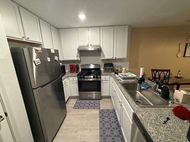 Foto del edificio - 9434 Somerset Wy