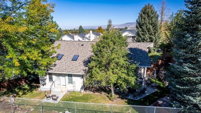 Foto del edificio - 2586 E 6710 S