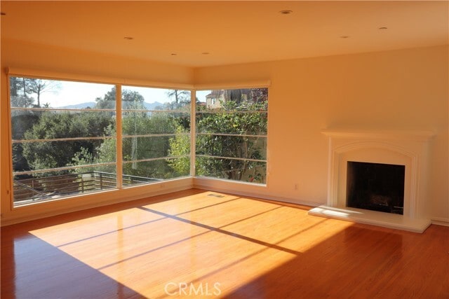 Building Photo - 703 Luton Dr