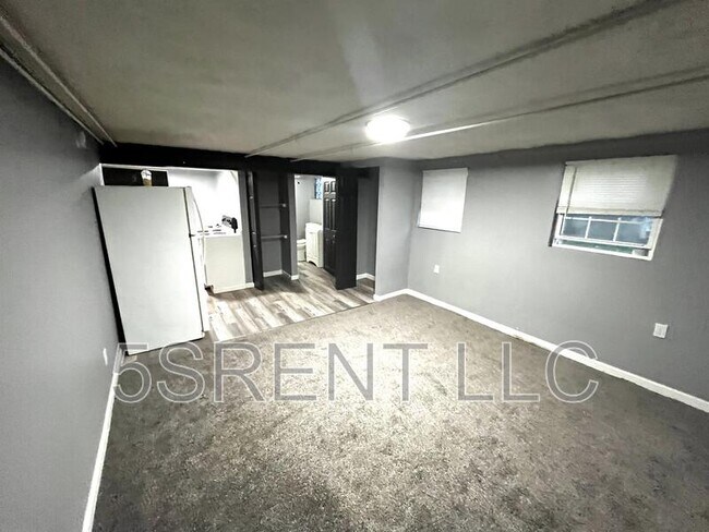 Foto del edificio - 2529 Rack Ct