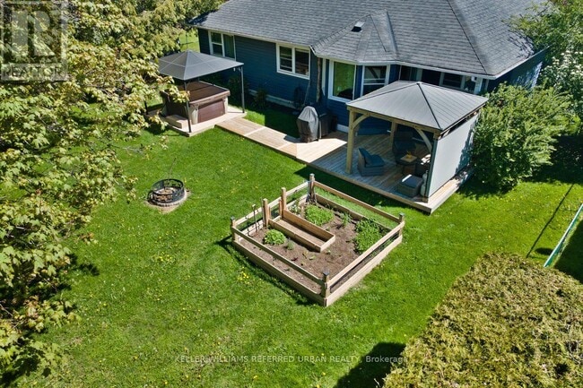 Building Photo - 222 Aldred Dr