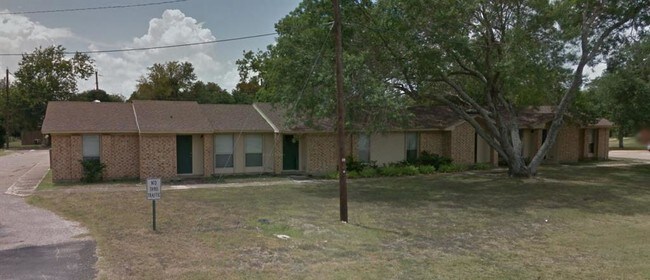 Building Photo - 1407 W Main St