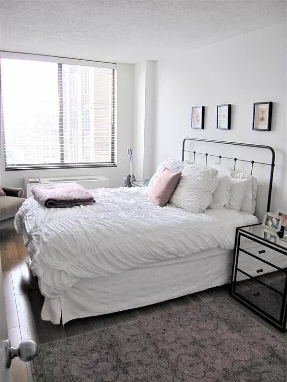 Building Photo - 5 E 22nd St