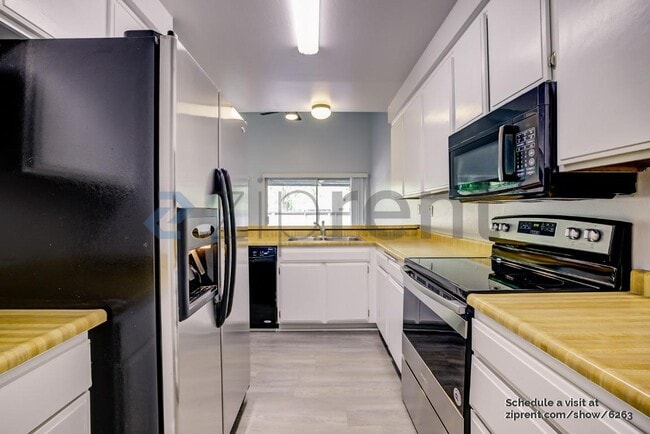 Foto del edificio - 1445 Cypress St