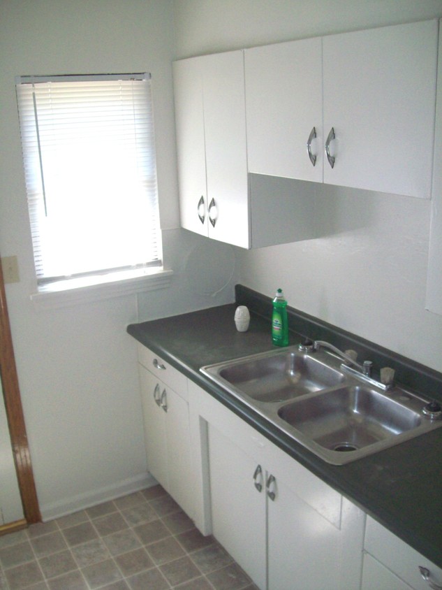 Kitchen - Sunrise Park Apartments