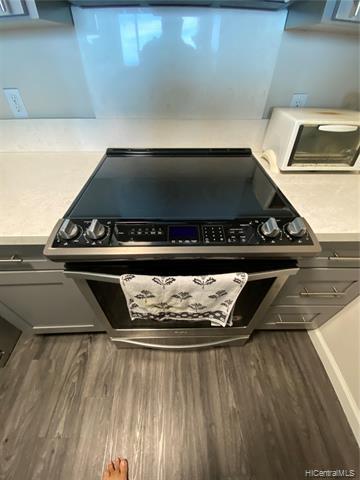 Building Photo - 1133 Waimanu St