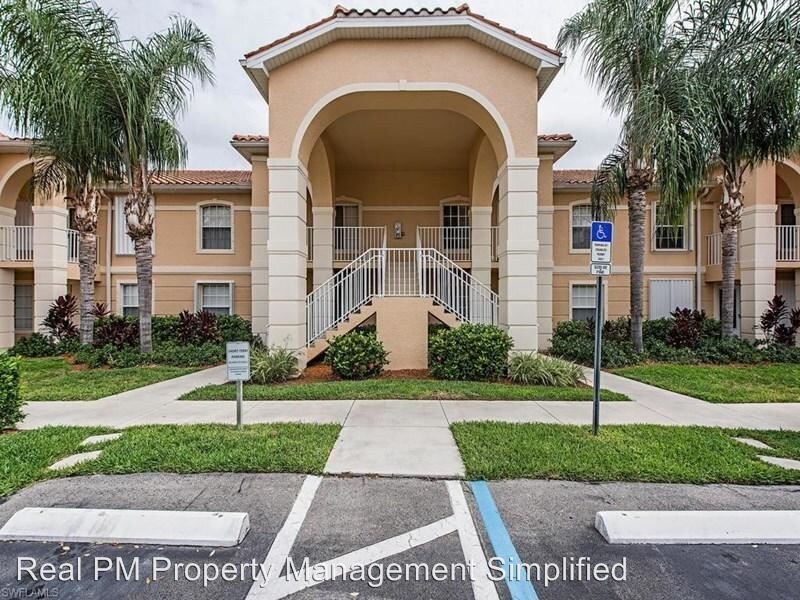 9601 Rosewood Pointe Ct, Bonita Springs, FL 34135 House Rental in