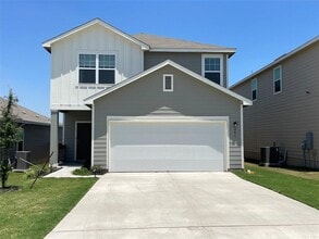 Building Photo - 201 Comancheros Rd