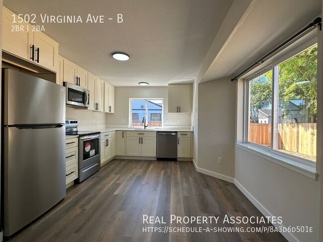 Building Photo - 1502 Virginia Ave