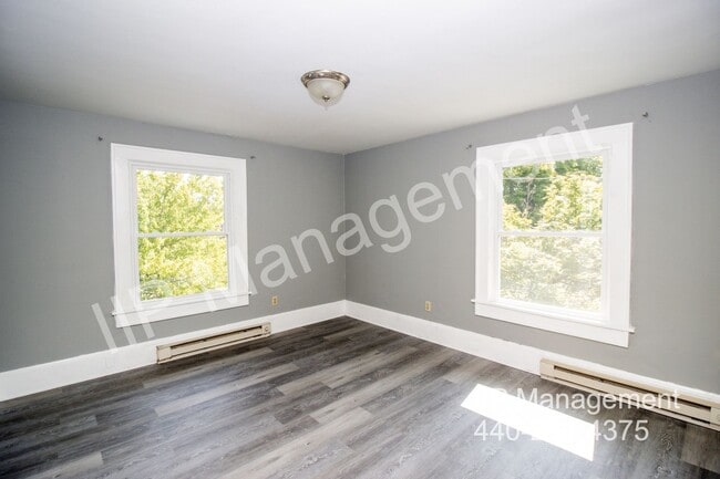 Building Photo - 54 S Portage Path