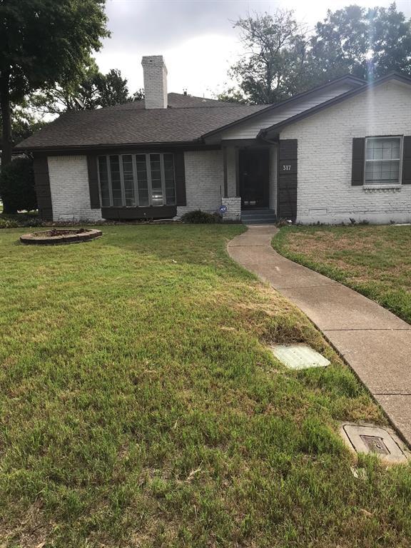 Foto principal - 317 Riggs Cir