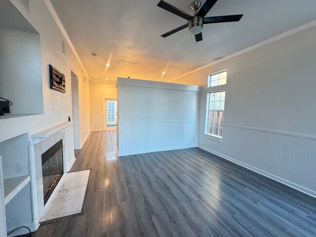 Foto del edificio - 5318 Pembroke Ct