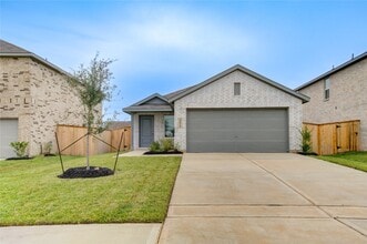 Building Photo - 26811 Prairie Smoke Ln