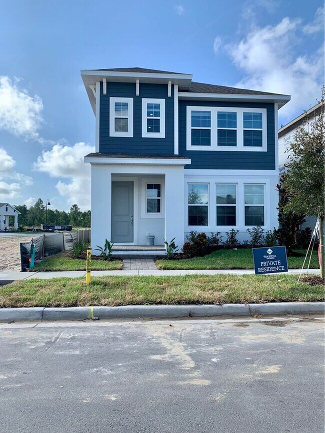 Building Photo - 15098 Lebeau Loop