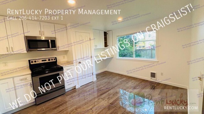Building Photo - 13202 98th Ave Ct E