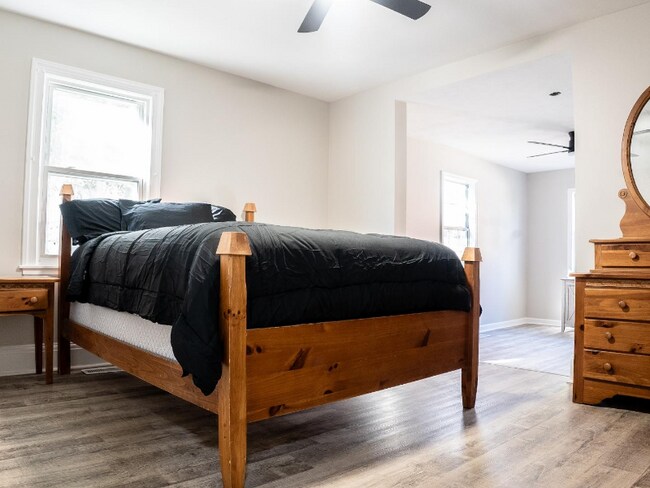 Foto del edificio - 2525 N View Ave