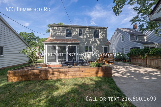 Foto del edificio - 403 Elmwood Rd