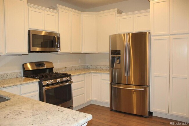 Foto del edificio - 3 br, 2 bath House - 9031 E Phillips Dr